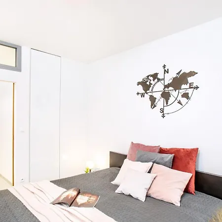 The Royal Goat Apartment